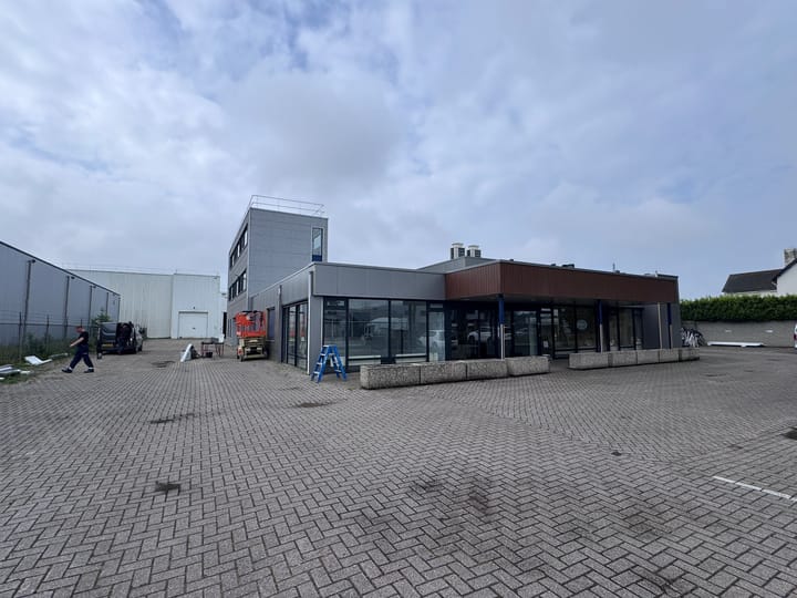 Schotsbossenstraat 8, Roosendaal