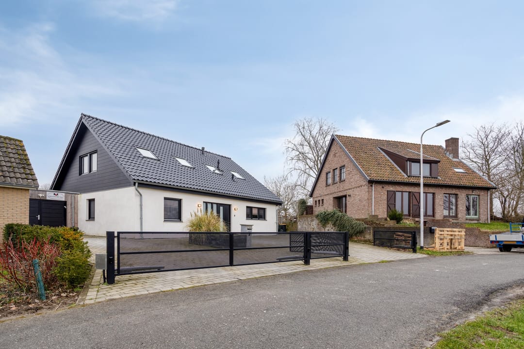 Photo 2 of Clingedijk 7