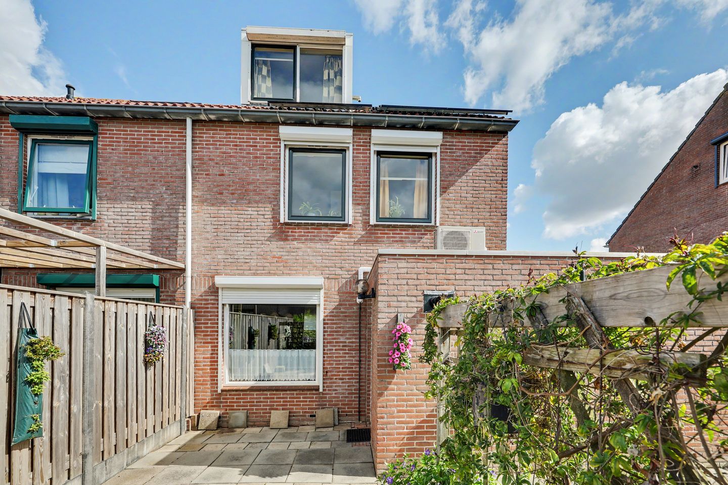 Photo 40 of Fahrenheitstraat 30