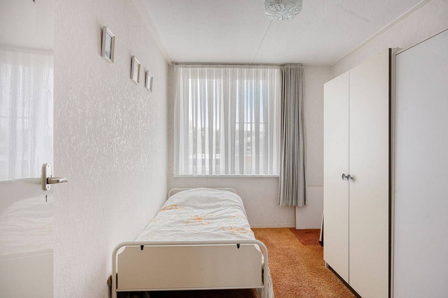 Photo 19 of Rozenstraat 15