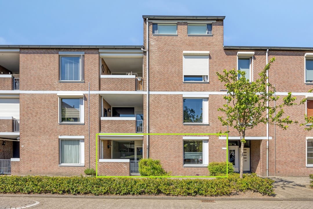 Photo 2 of Sint Sebastiaanstraat 27