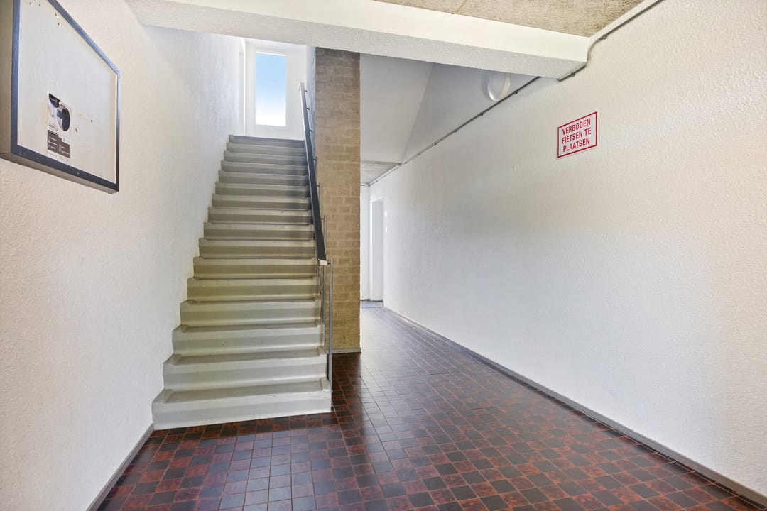 Photo 8 of Sint Sebastiaanstraat 27
