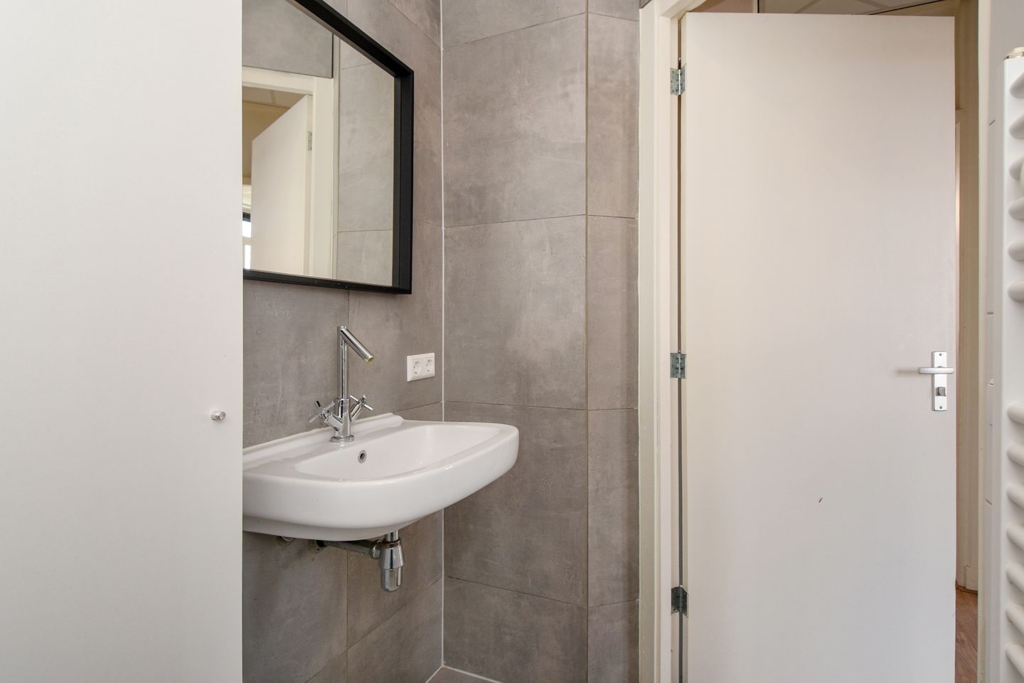 Photo 14 of Schalk Burgerstraat 443