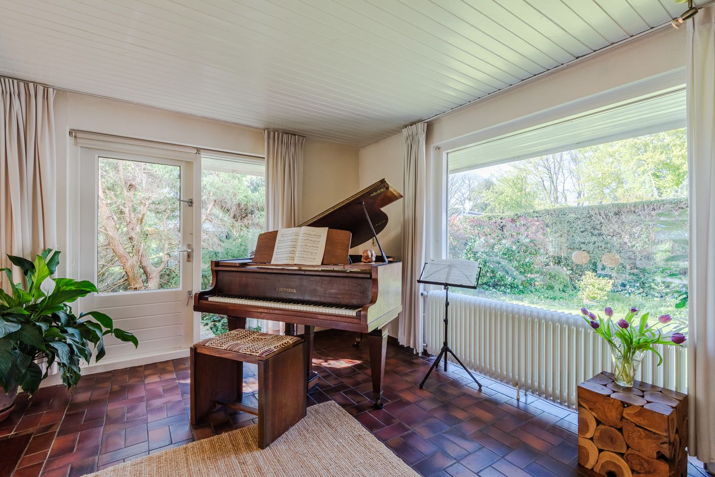Photo 14 of Valkenhof 18