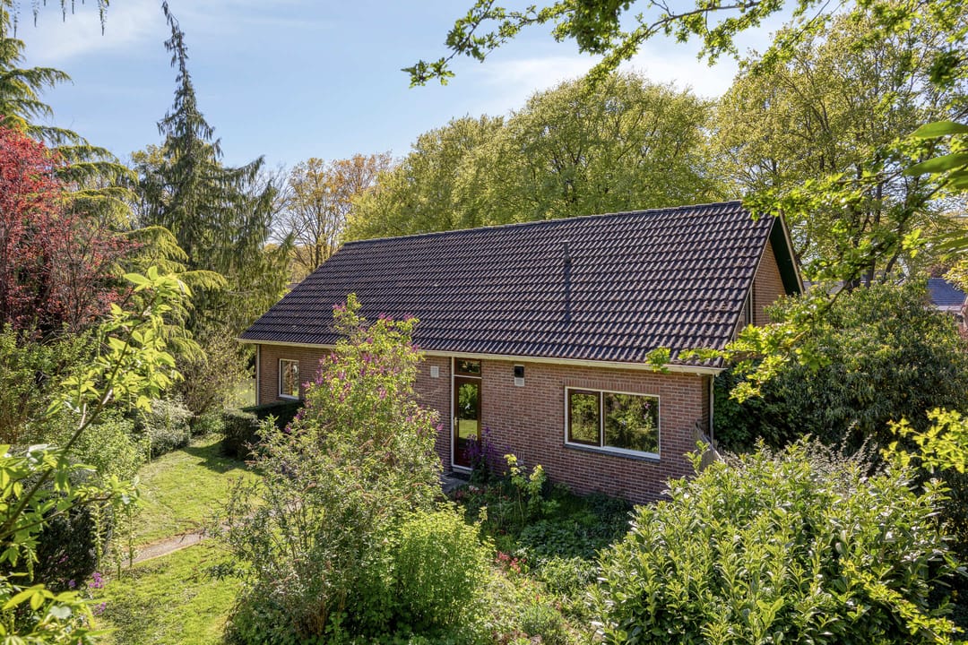 Foto 2 van Nijkampenweg 2