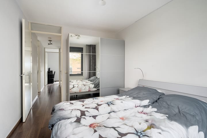 Appartement te koop: Maaskant-erf 248, Dordrecht