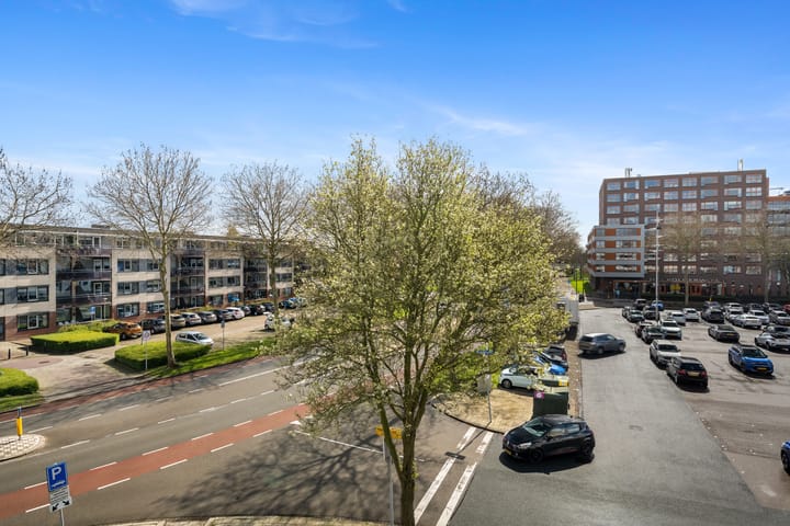 Appartement te koop: Maaskant-erf 248, Dordrecht