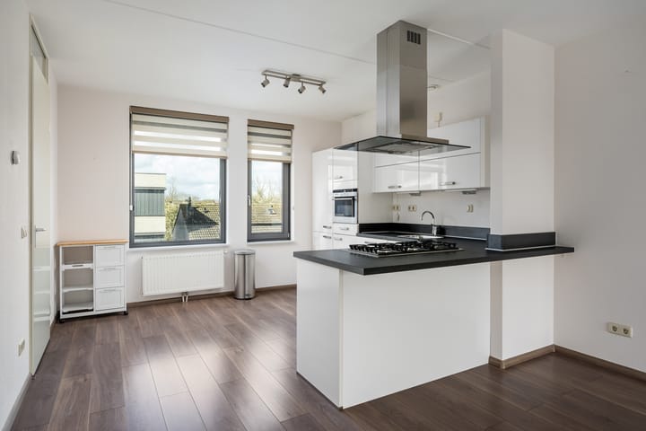 Appartement te koop: Maaskant-erf 248, Dordrecht