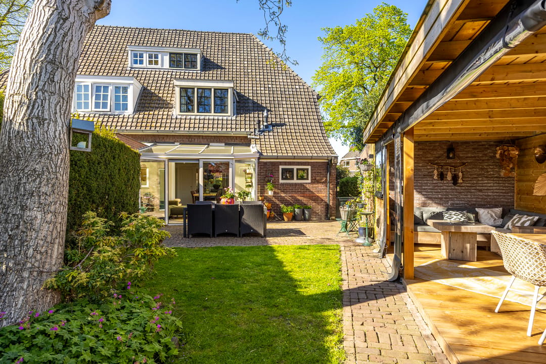 Photo 32 of Wilbertstraat 4