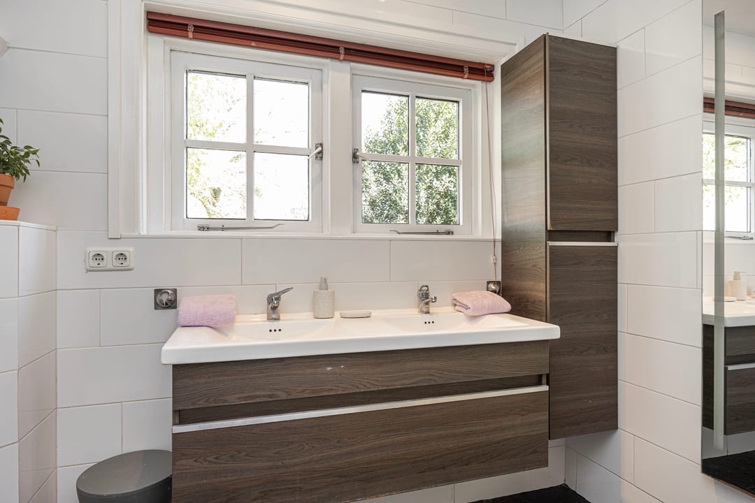Photo 23 of Wilbertstraat 4