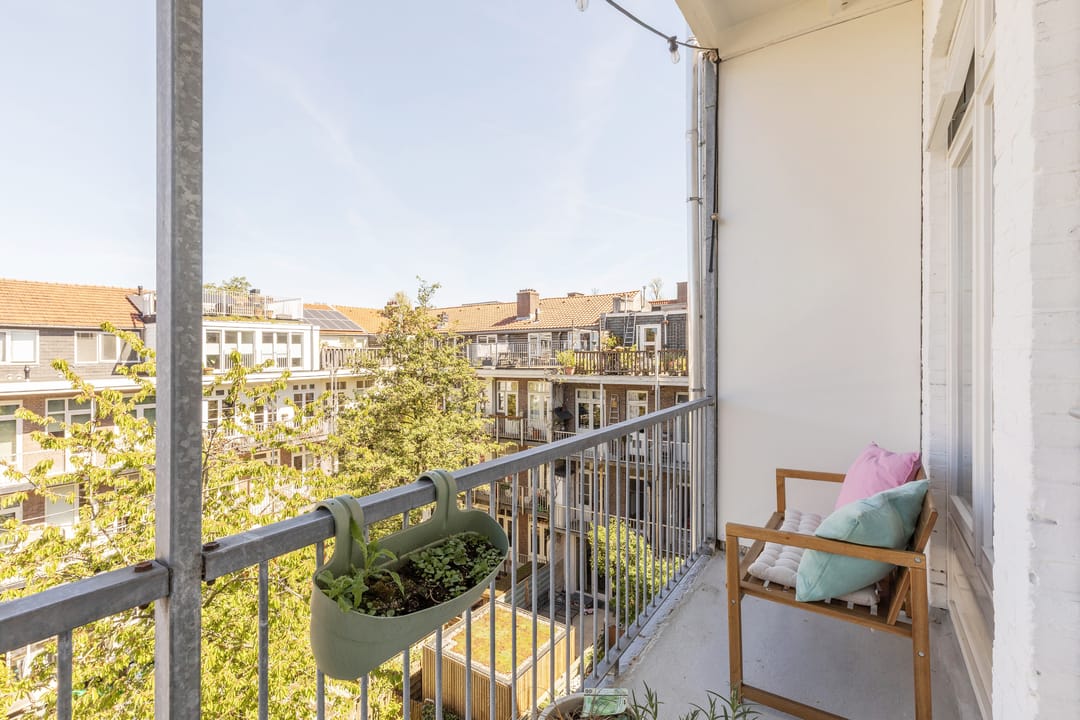 Photo 32 of Heemstedestraat 10-2