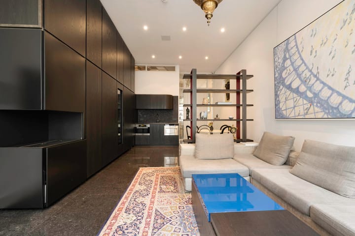 Tussenwoning te koop: Krom Boomssloot 67, Amsterdam