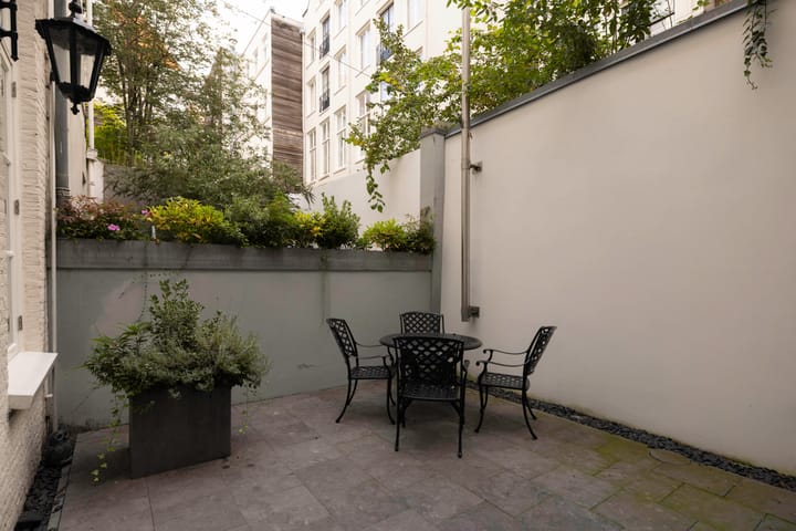 Tussenwoning te koop: Krom Boomssloot 67, Amsterdam