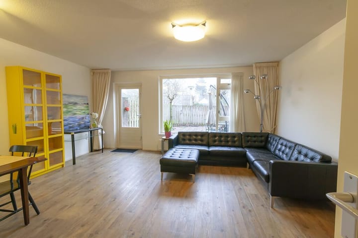 Photo 3 of Boegspriet 7