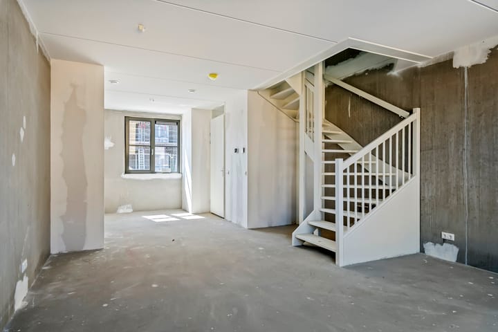 Foto 4 van Karel Doormanstraat 21-D