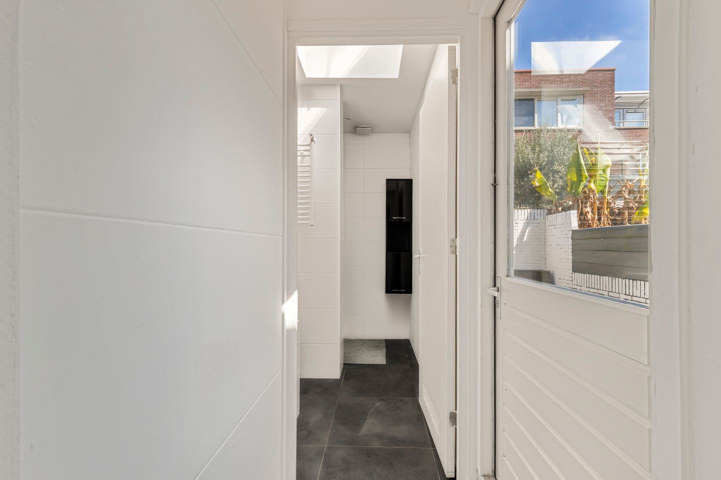 Photo 14 of Hooftstraat 31