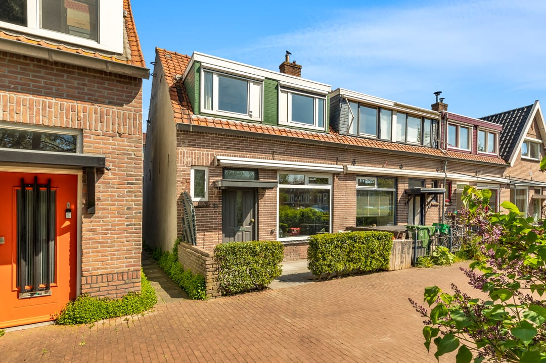 Photo 32 of Hooftstraat 31