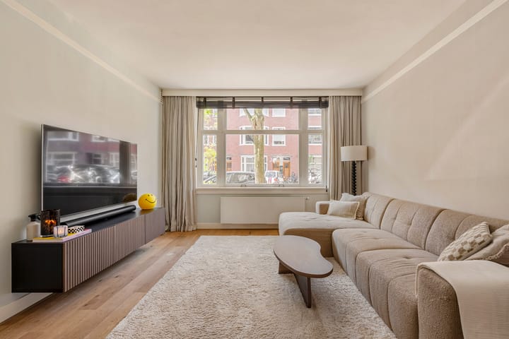 Photo 3 of Hunzestraat 101-H