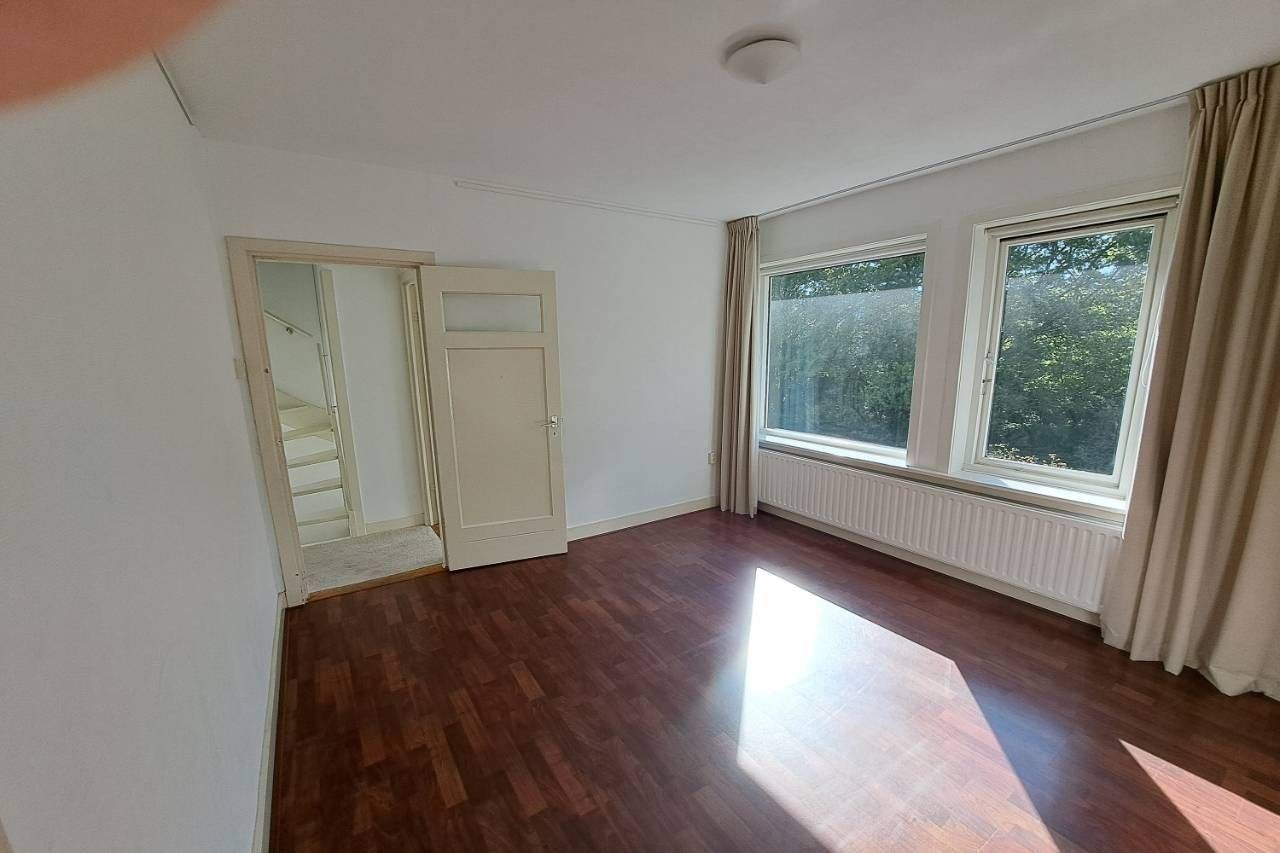 Foto 40 van Spoorzichtlaan 1