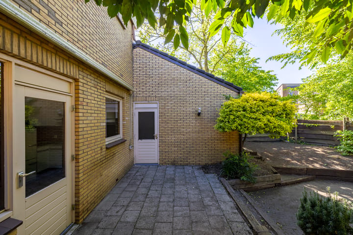Twee-onder-één-kap te koop: Bonifaciusstraat 46, Doetinchem