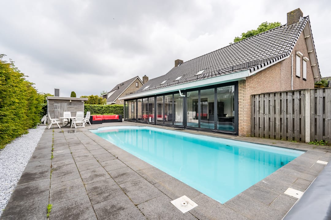 Photo 2 of Paulus Holtenstraat 62