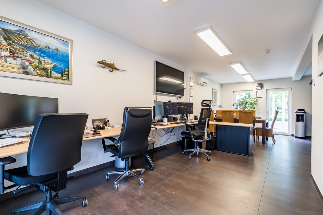 Photo 23 of Paulus Holtenstraat 62