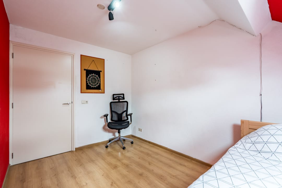 Photo 41 of Paulus Holtenstraat 62