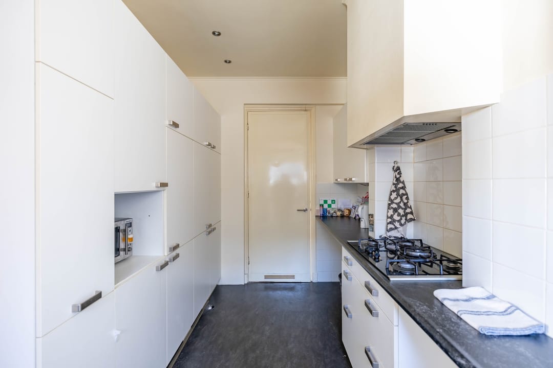 Spacious Upper Floor Apartment with Character in Historic Groningen Center — 22
