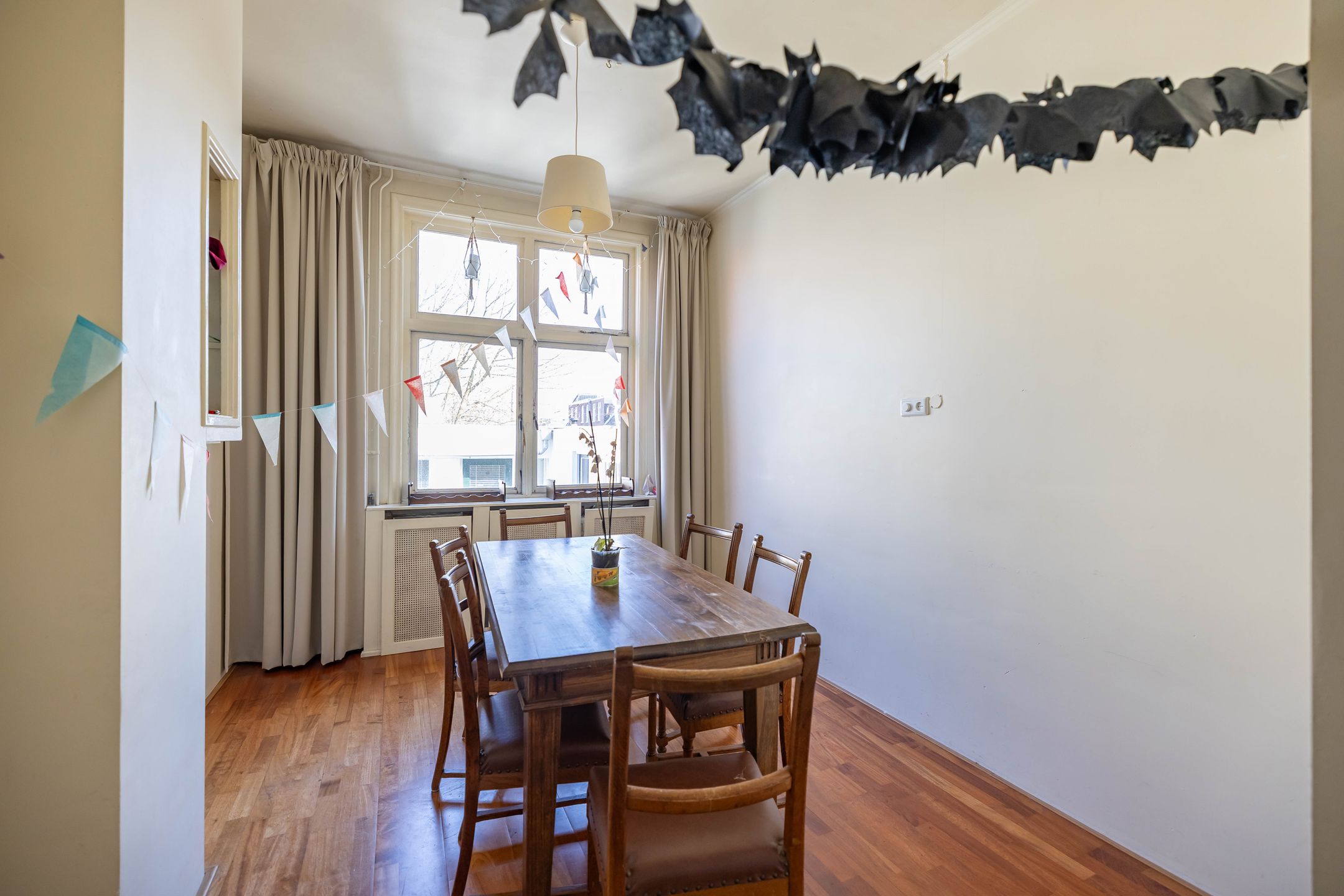 Spacious Upper Floor Apartment with Character in Historic Groningen Center — 24