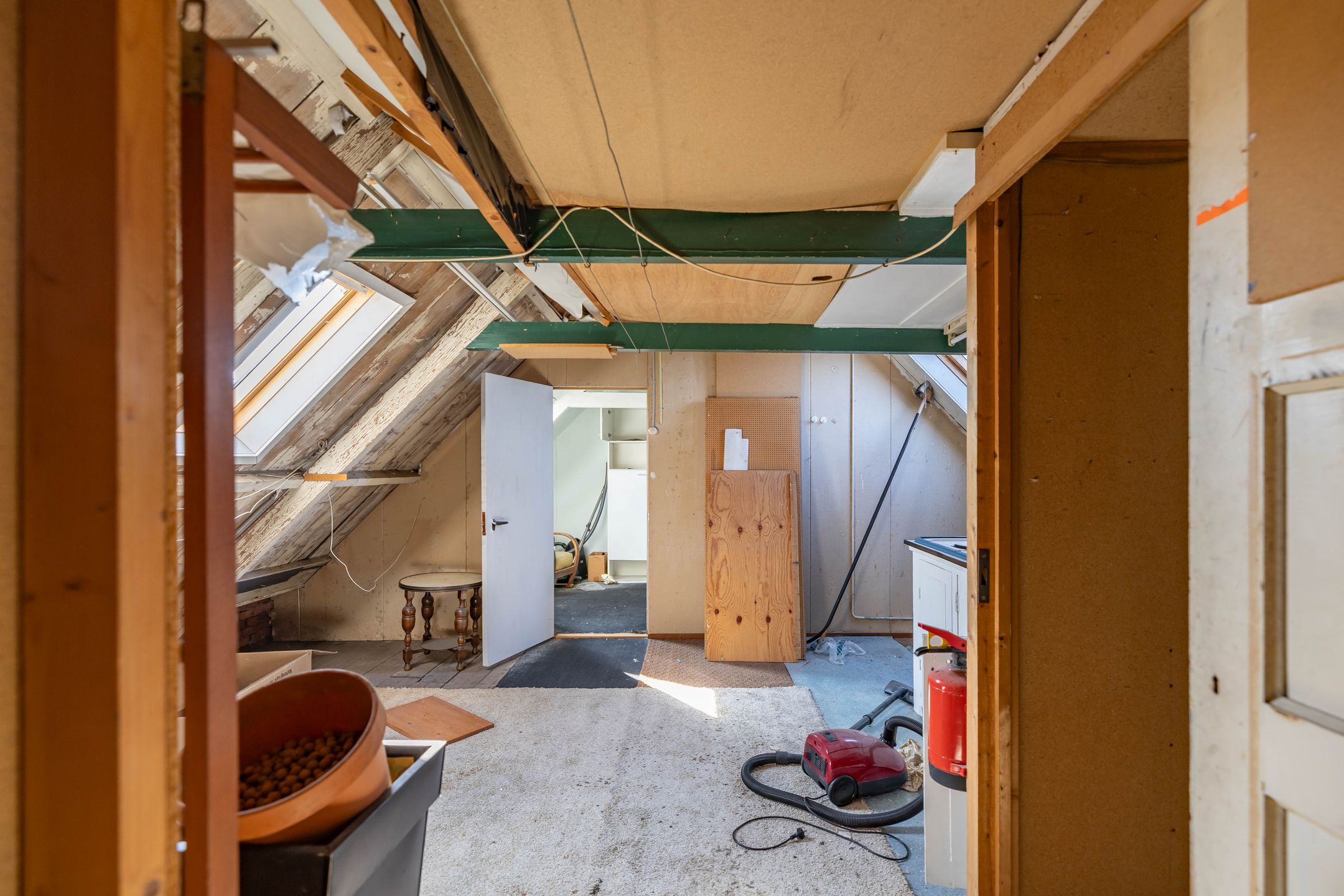 Spacious Upper Floor Apartment with Character in Historic Groningen Center — 39