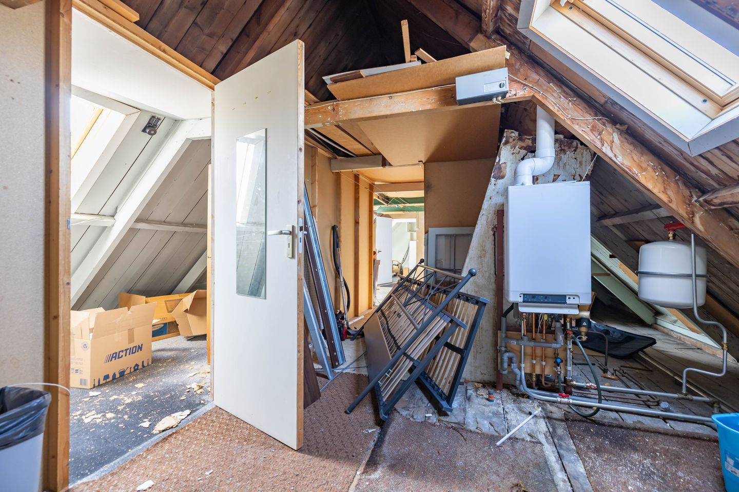 Spacious Upper Floor Apartment with Character in Historic Groningen Center — 40