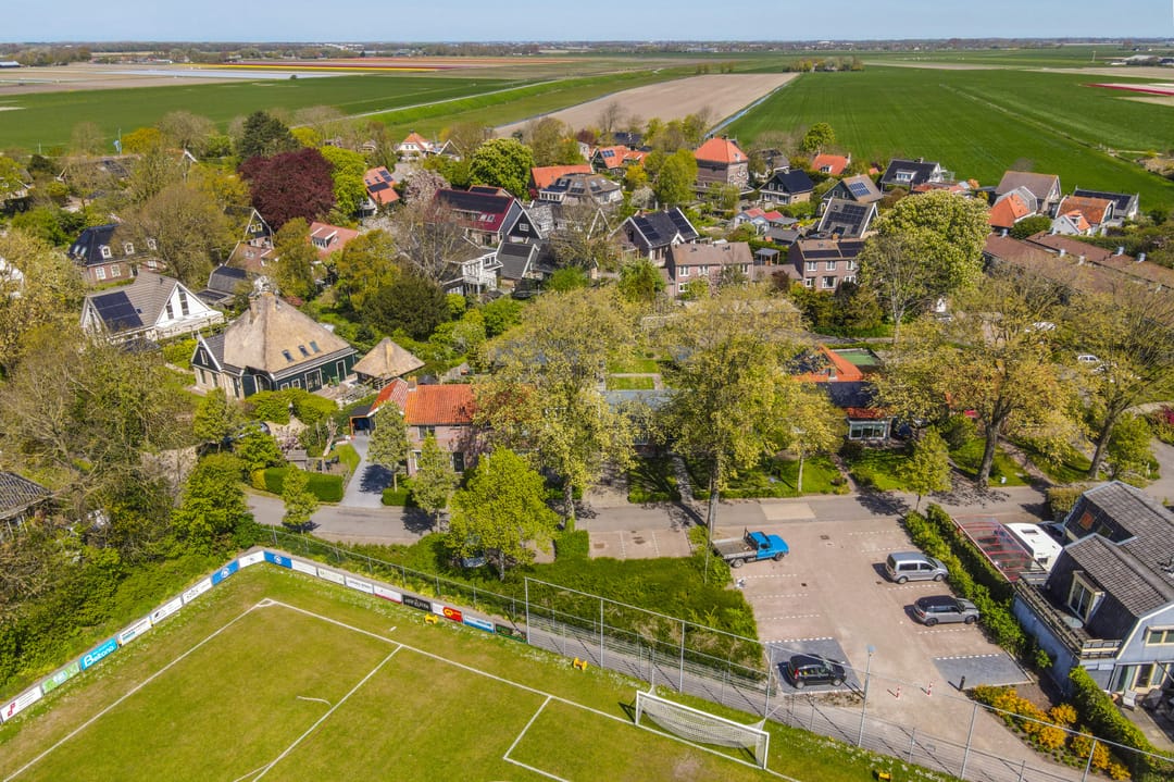 Foto 41 van Sportparklaan 6