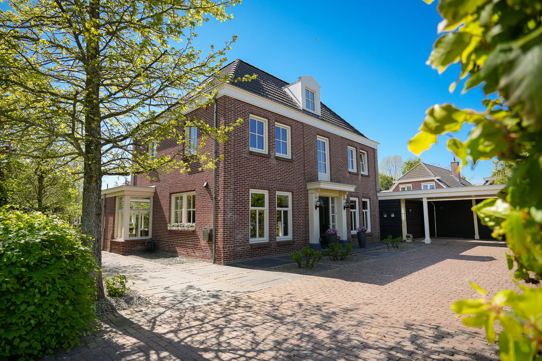 Foto 1 van Van Beeklaan 28