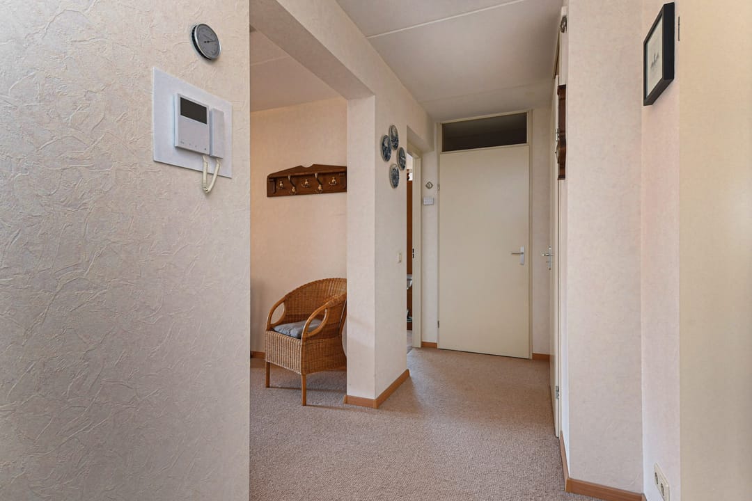 Photo 11 of Hof van Delftstraat 1-J