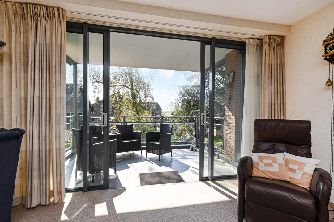 Photo 16 of Hof van Delftstraat 1-J
