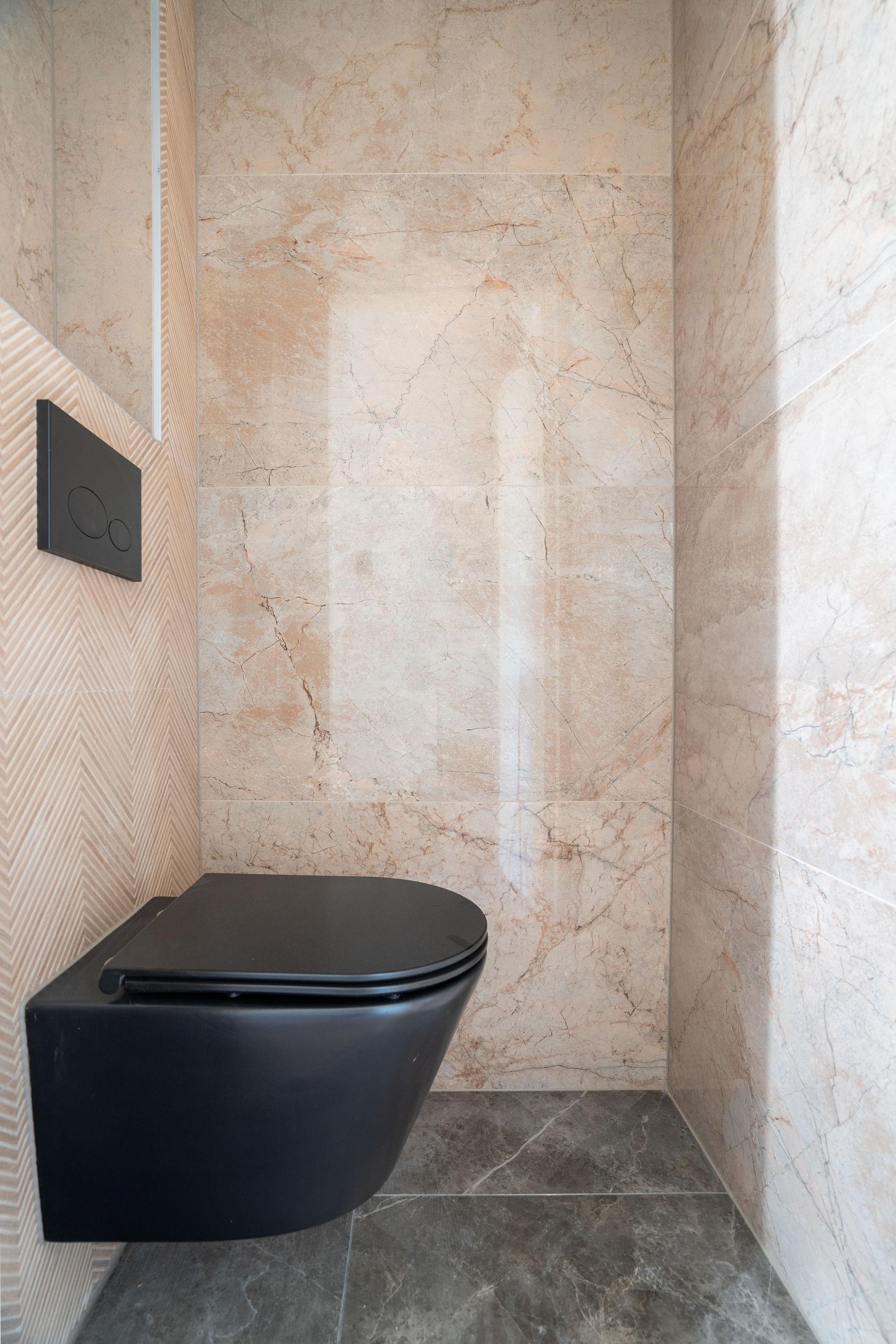 Stylish Renovated Corner Apartment in Popular Hillesluis — 18