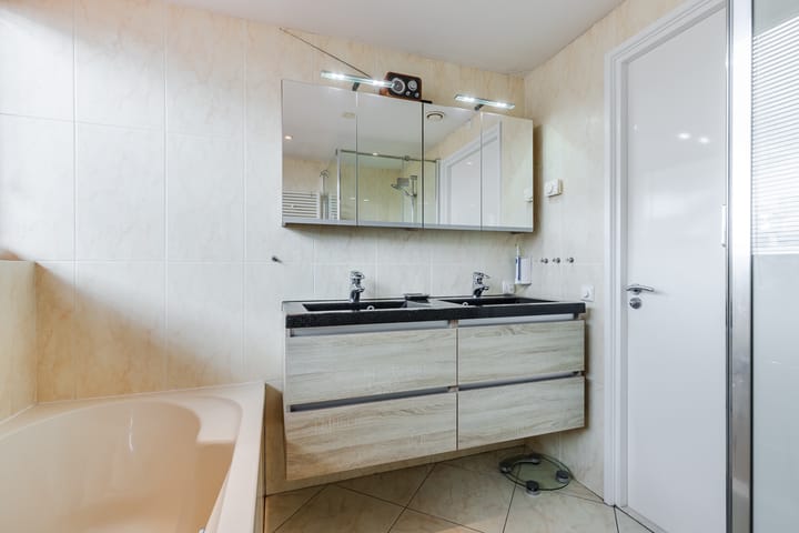 Vrijstaande woning te koop: de Polderstraat 110, Heijningen