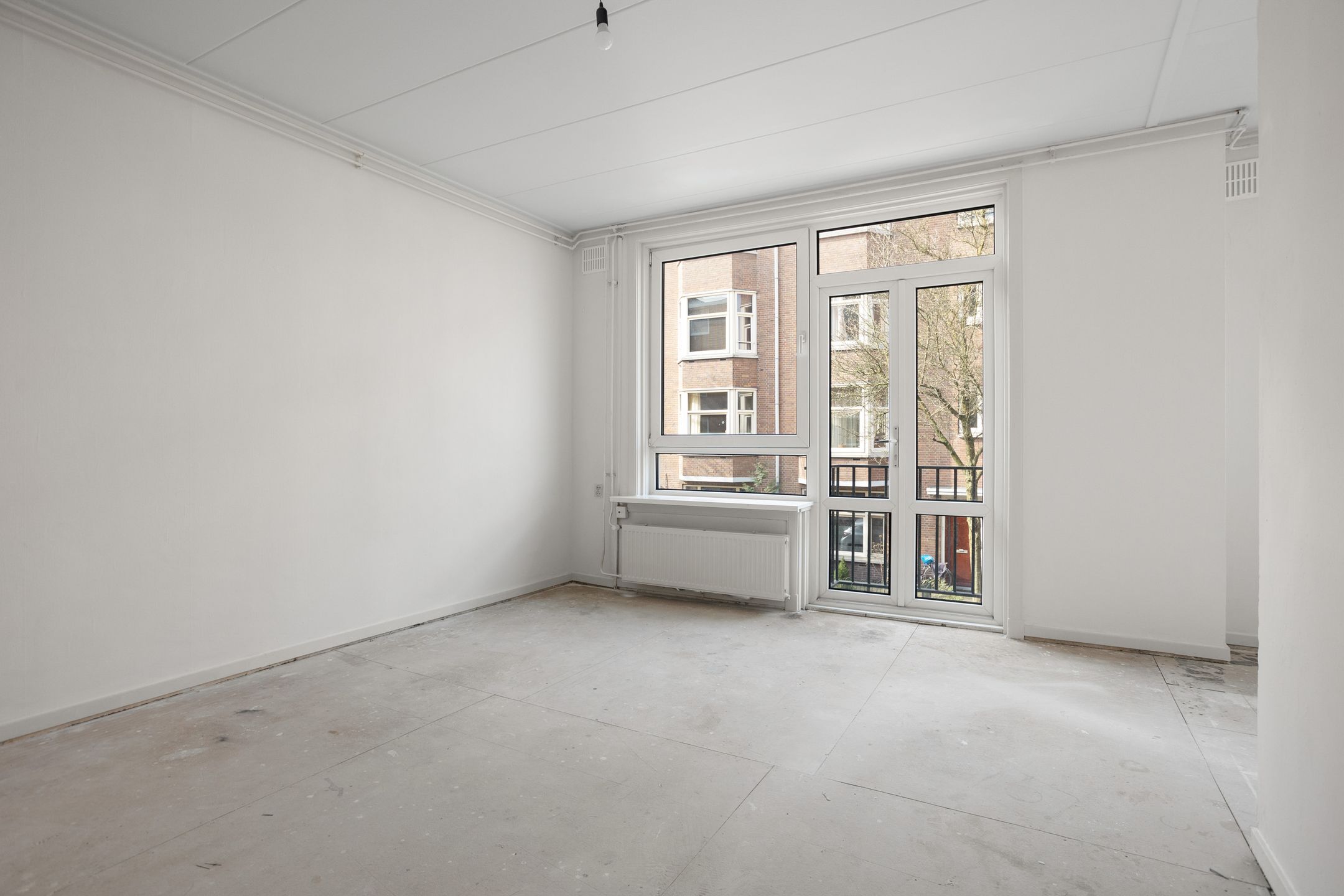 Photo 3 of Moerdijkstraat 37-1