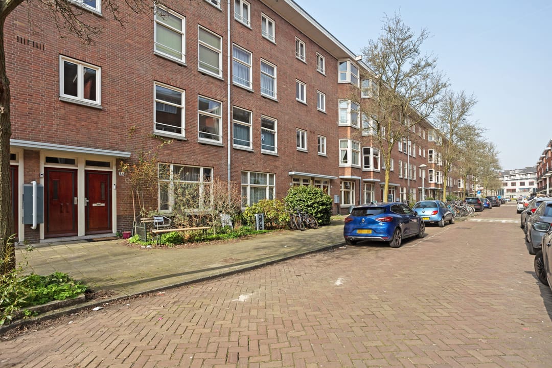 Photo 26 of Moerdijkstraat 37-1