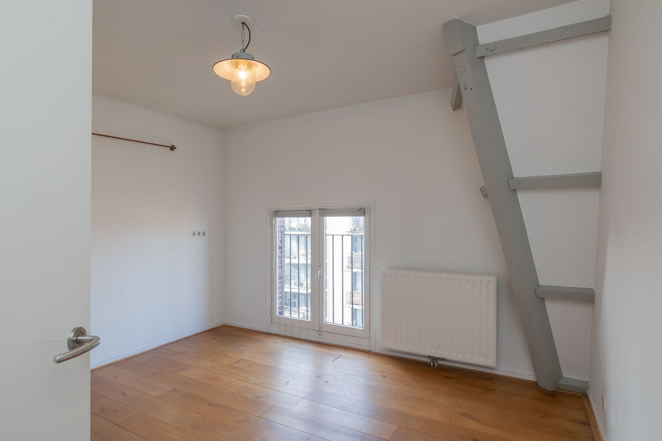 Photo 21 of Brouwersgracht 875