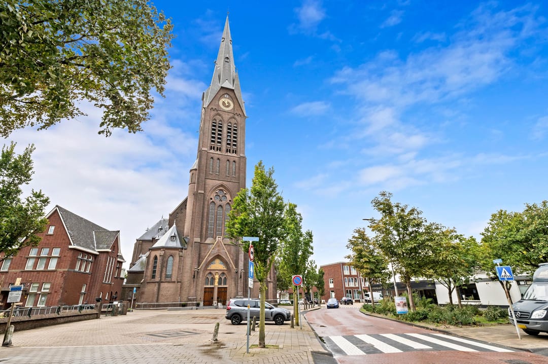 Photo 56 of Voorstraat 10-A