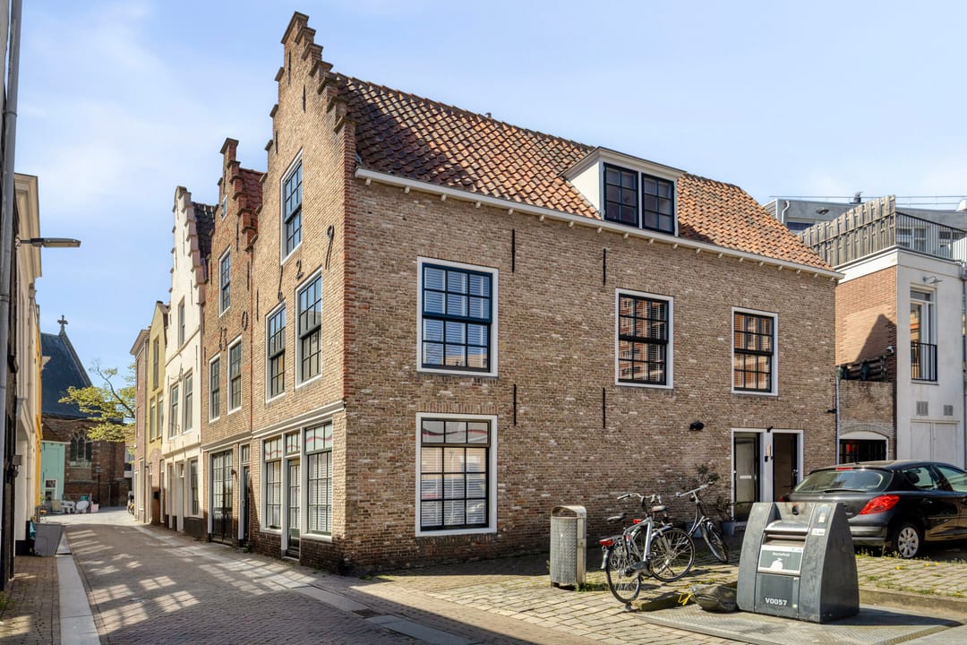 Photo 1 of Vrouwestraat 7