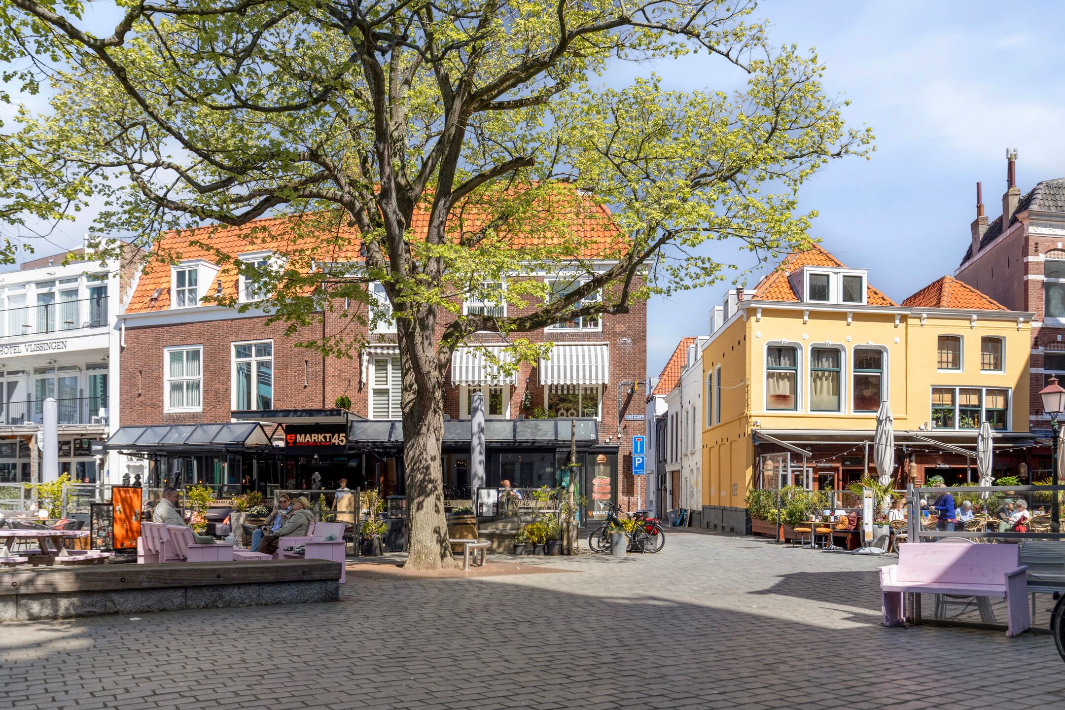 Photo 42 of Vrouwestraat 7