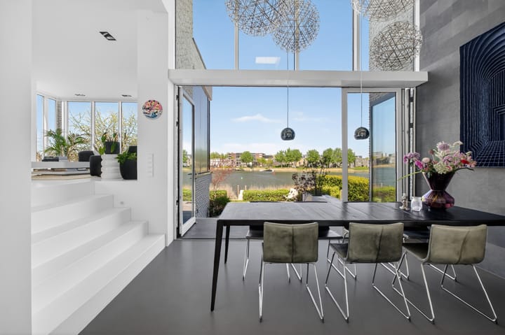 Vrijstaande woning te koop: Larikslaan 9, Amsterdam
