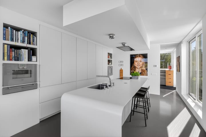 Vrijstaande woning te koop: Larikslaan 9, Amsterdam