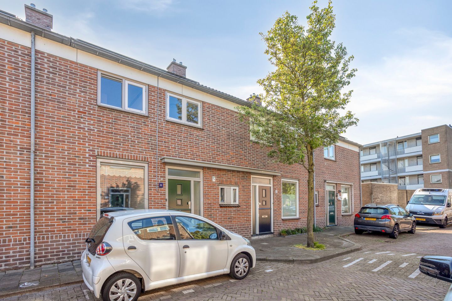 Photo 5 of Ereprijsstraat 7