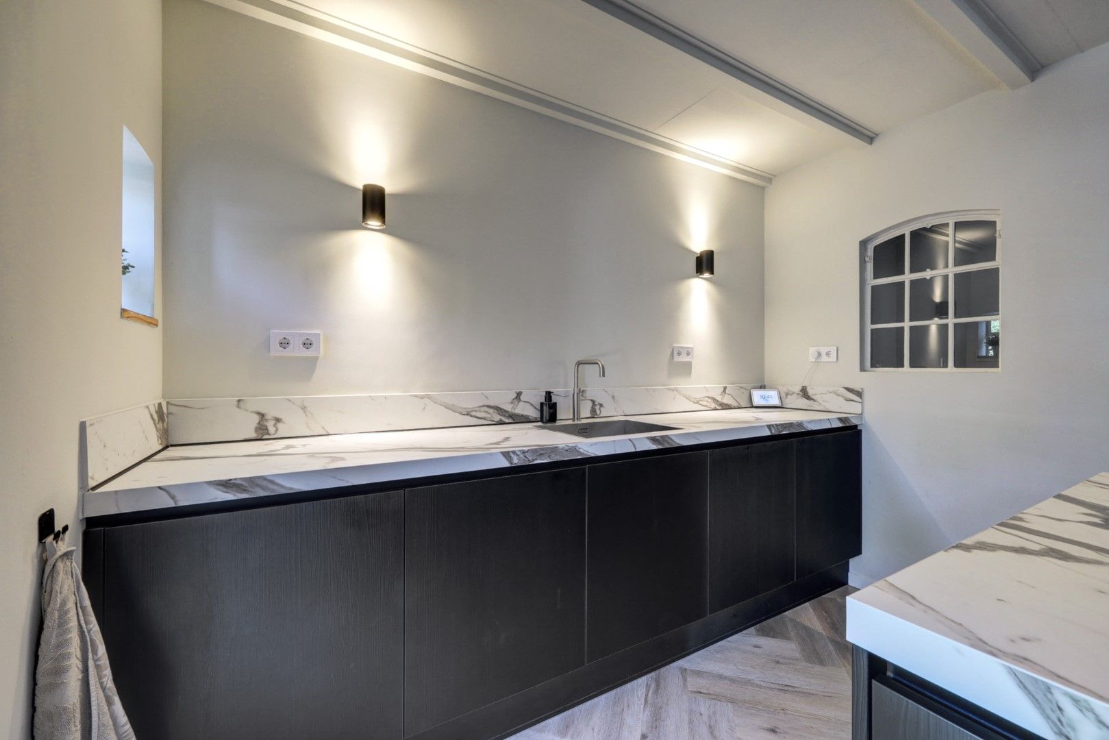 Photo 9 of Michelstraat 10
