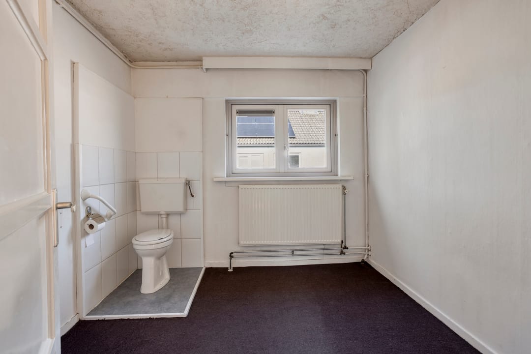 Photo 23 of Ereprijsstraat 7