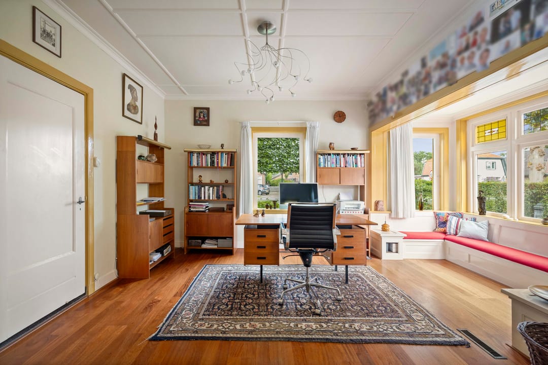 Villa Rozenhof - Characteristic 1930s Villa with Park Garden in Vorden — 17