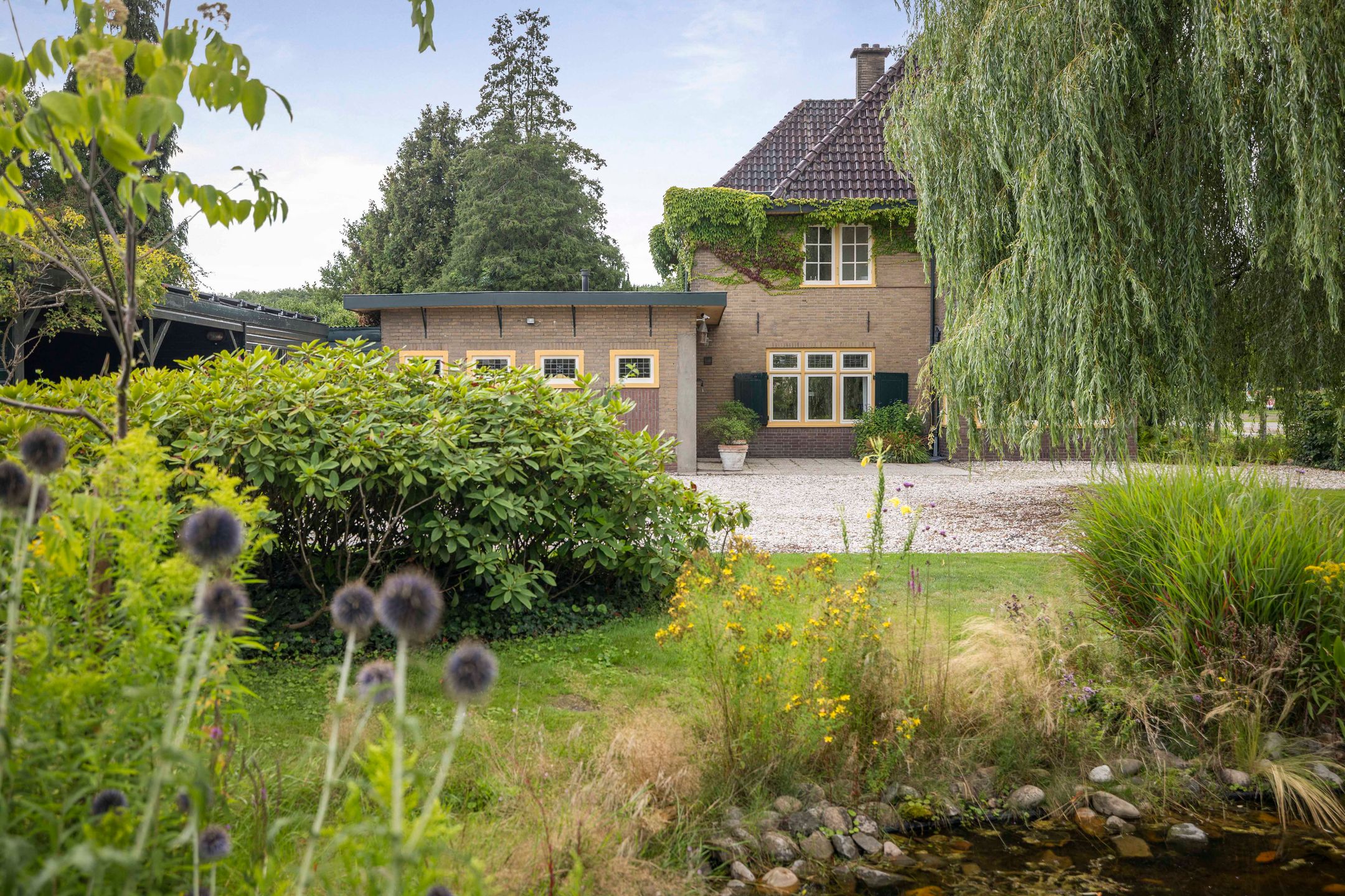 Villa Rozenhof - Characteristic 1930s Villa with Park Garden in Vorden — 54